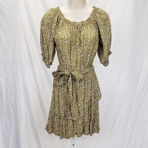 Skylar + Madison Daisy floral print peasanr mini dress size medium